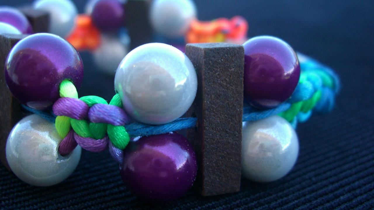 Chunky Macrame Bracelet Illusion Bead Rainbow Cord